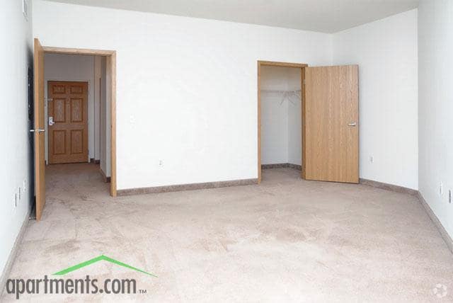 More Photos Of 12700 Nicollet Ave, Burnsville Apartments For Lease