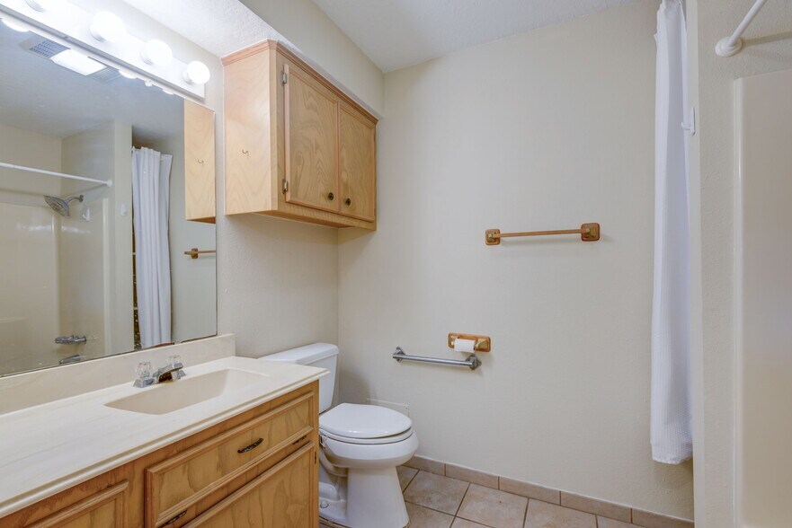 More Photos Of 11820 Plainbrook St, La Porte Specialty For Sale