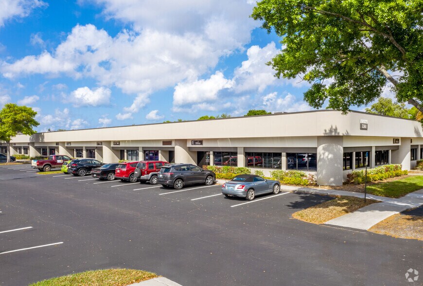 More Photos Of 7381 114th Ave, Largo Unknown For Lease