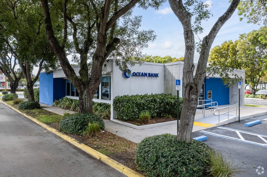 More Photos Of 13501 S Dixie Hwy, Miami Unknown For Lease