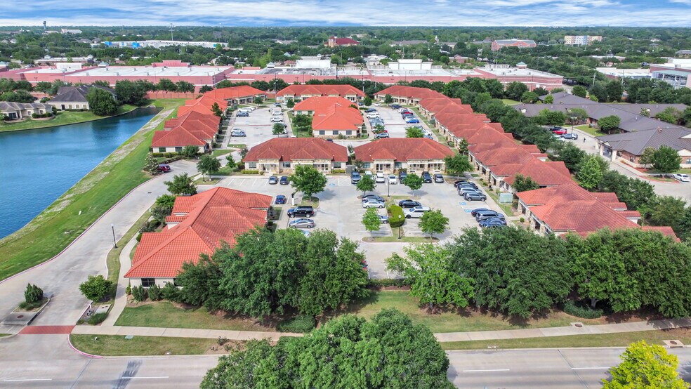 More Photos Of 4502 Riverstone Blvd, Missouri City Medical For Lease
