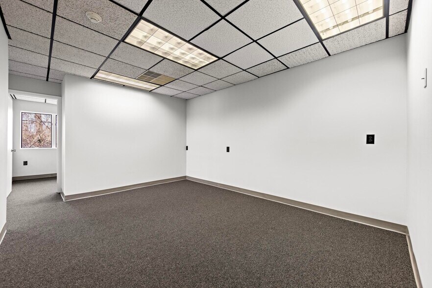 More Photos Of 675 Route 72 E, Manahawkin Office For Lease