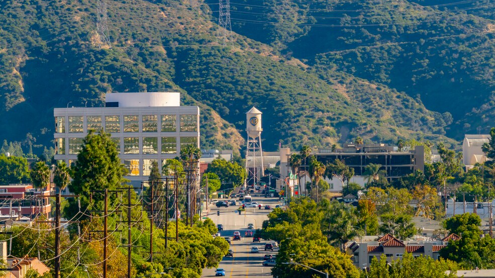 More Photos Of 520-526 N Hollywood Way, Burbank Apartments For Sale
