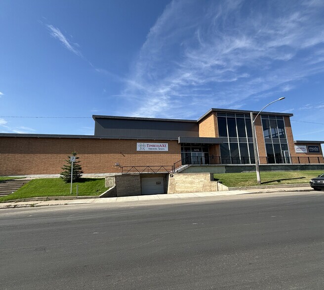 More Photos Of 1415 Ontario Av, Saskatoon Distribution For Lease