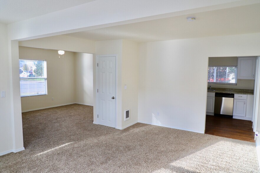 More Photos Of 1348 12th St, Salem Apartments For Sale