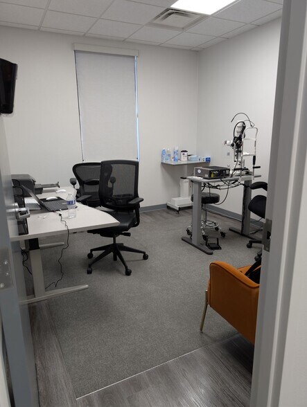 More Photos Of 8500-8564 E County Road 466, The Villages Medical For Lease