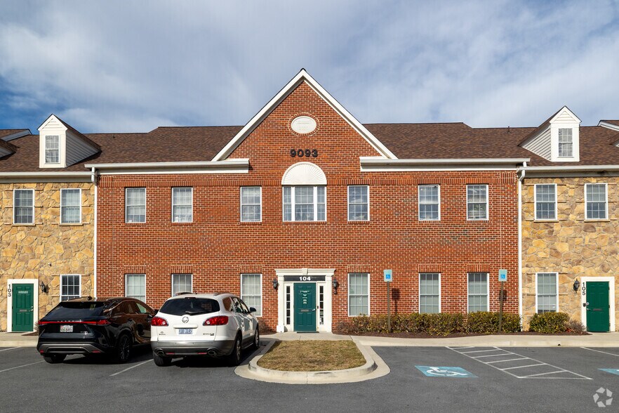 More Photos Of 9093 Ridgefield Dr, Frederick Medical For Lease
