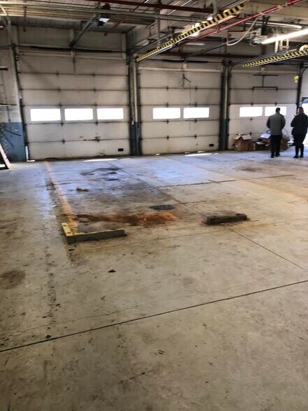 More Photos Of 15 Water St, Leicester Manufacturing For Lease