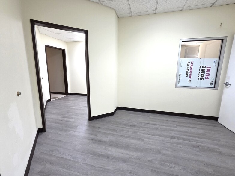 More Photos Of 5301 Truxtun Ave, Bakersfield Medical For Lease