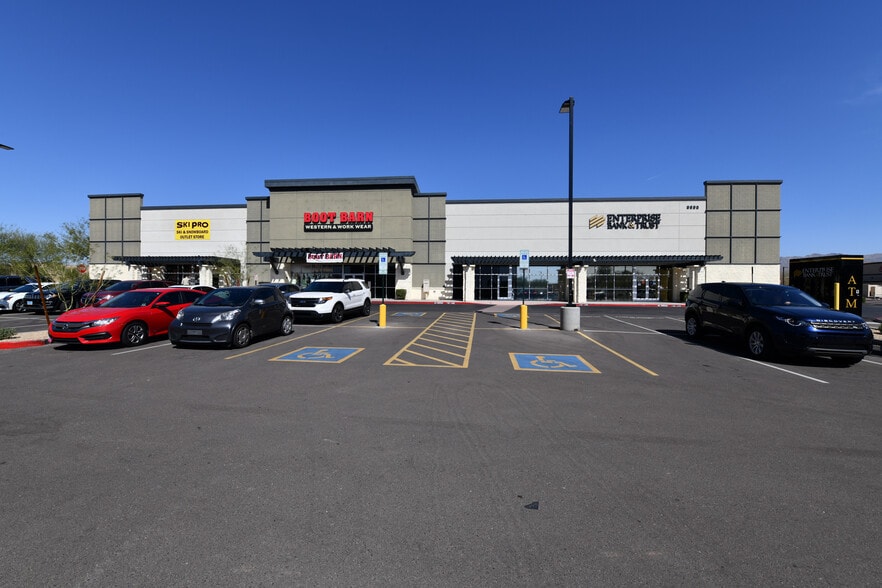 More Photos Of 8698 E Raintree Dr, Scottsdale Freestanding For Lease