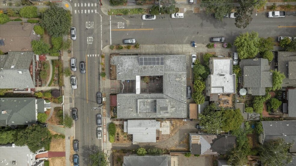 More Photos Of 2801 College Ave, Berkeley Apartments For Sale