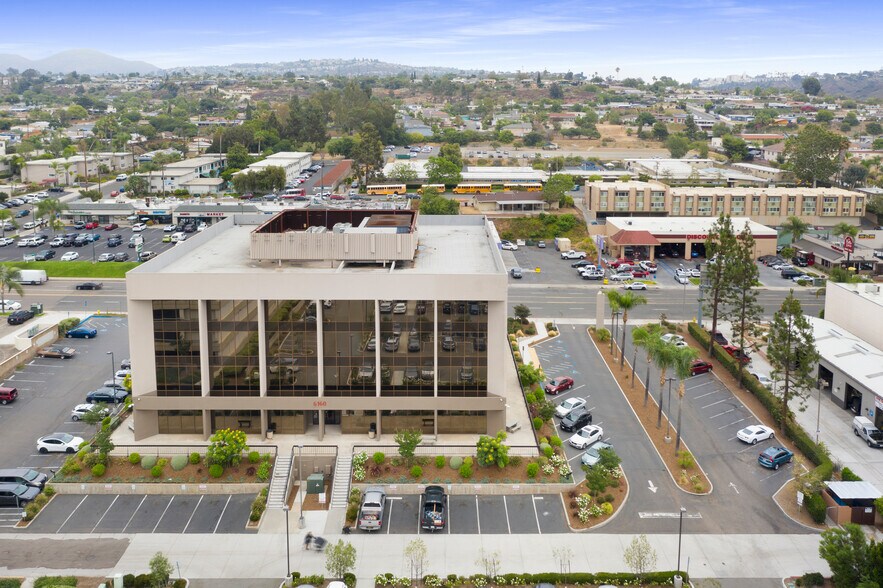 More Photos Of 6160 Mission Gorge Rd, San Diego Loft Creative Space For Lease