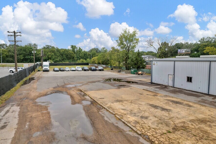 More Photos Of 5079 Old Summer Rd, Memphis General Retail For Sale