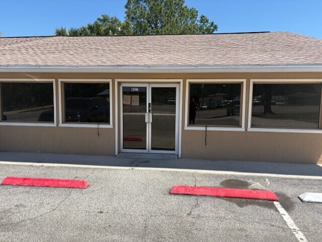 Primary Photo Of 602 S State St, Bunnell Storefront Retail Office For Lease