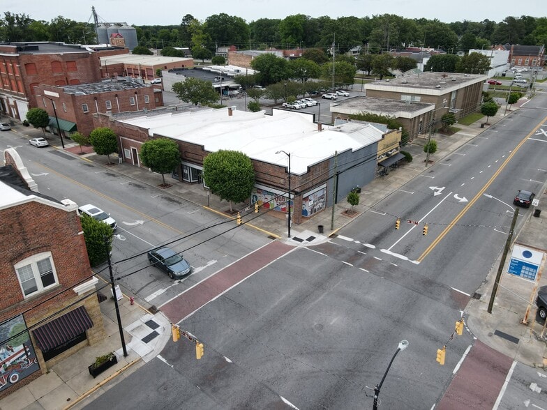 More Photos Of 4267 Lee St, Ayden Freestanding For Lease