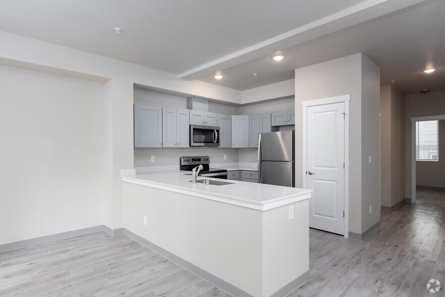 More Photos Of 7911 Washington Blvd SW, Lakewood Apartments For Sale