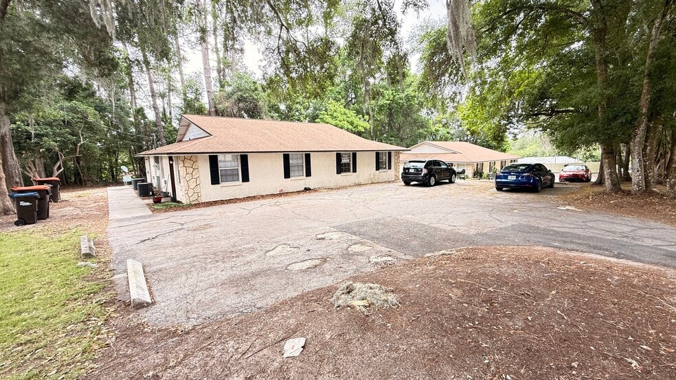 More Photos Of 11613 SE 57th Ave, Belleview Apartments For Sale