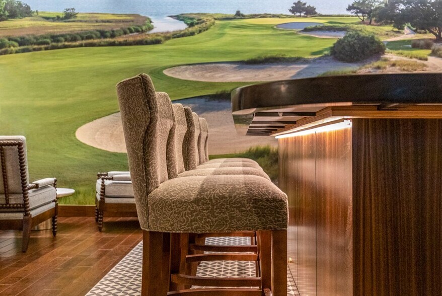 More Photos Of 191 Peachtree St NE, Atlanta Office For Lease