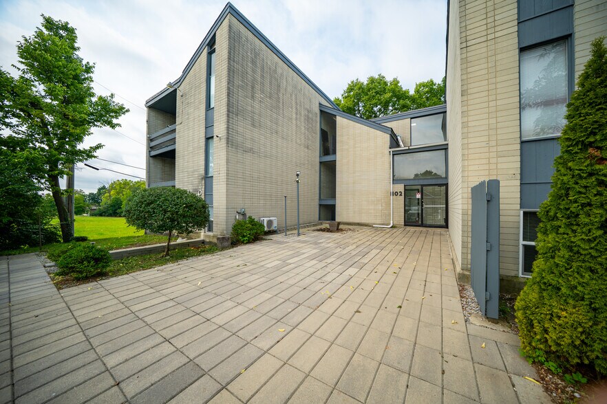 More Photos Of 1102 Salem Ave, Dayton Apartments For Sale