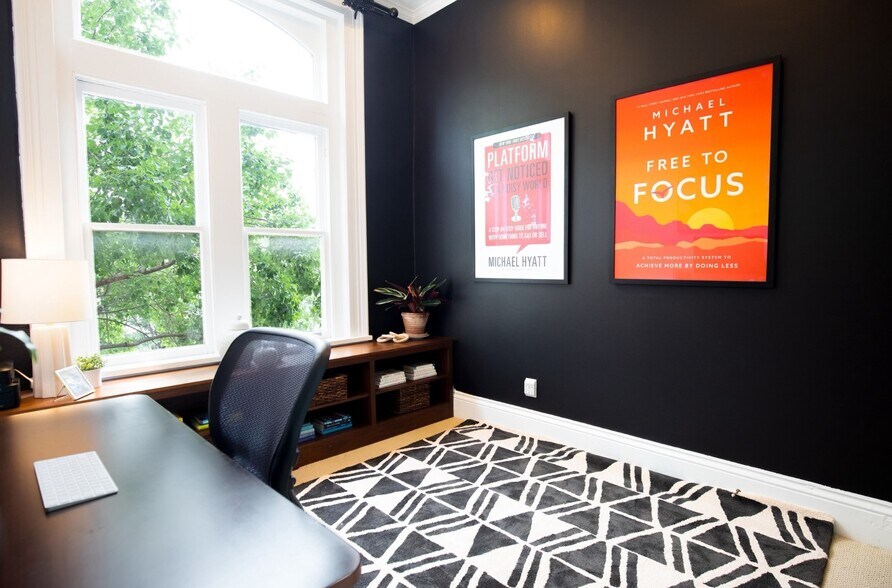 More Photos Of 407 Main St, Franklin Office For Lease
