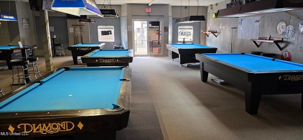 More Photos Of 601b S Railroad Blvd, Mccomb General Retail For Sale