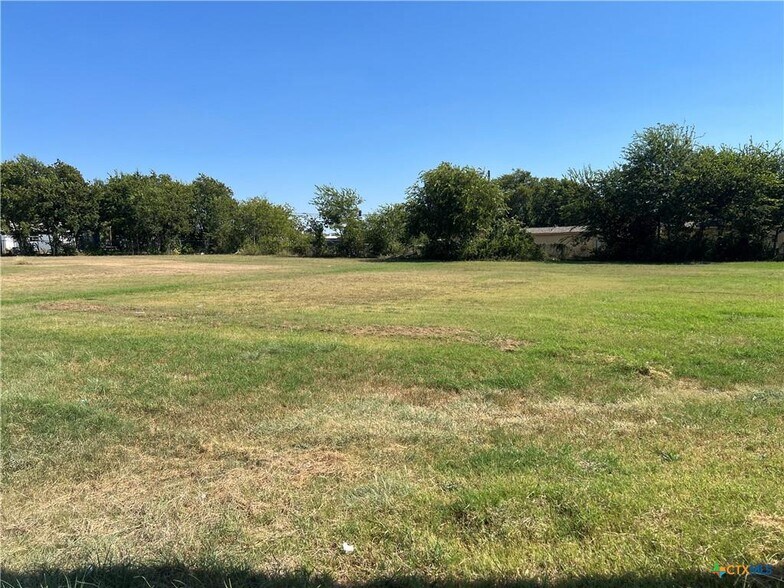 More Photos Of 801 E Veterans Memorial Blvd, Killeen Land For Sale