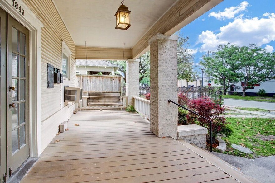 More Photos Of 1847 Harvard St, Houston Apartments For Sale