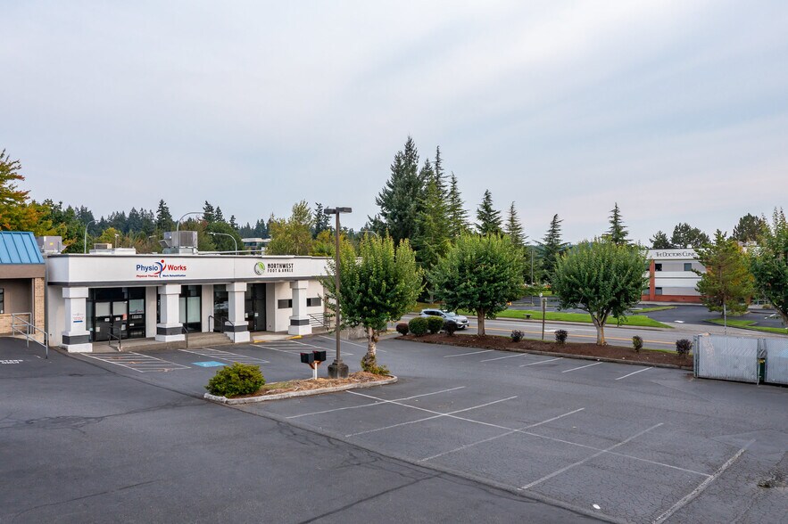 More Photos Of 9399 Ridgetop Blvd NW, Silverdale Storefront Retail Office For Lease