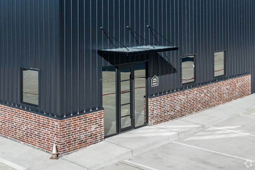 More Photos Of 20320 Telge Rd, Tomball Unknown For Lease