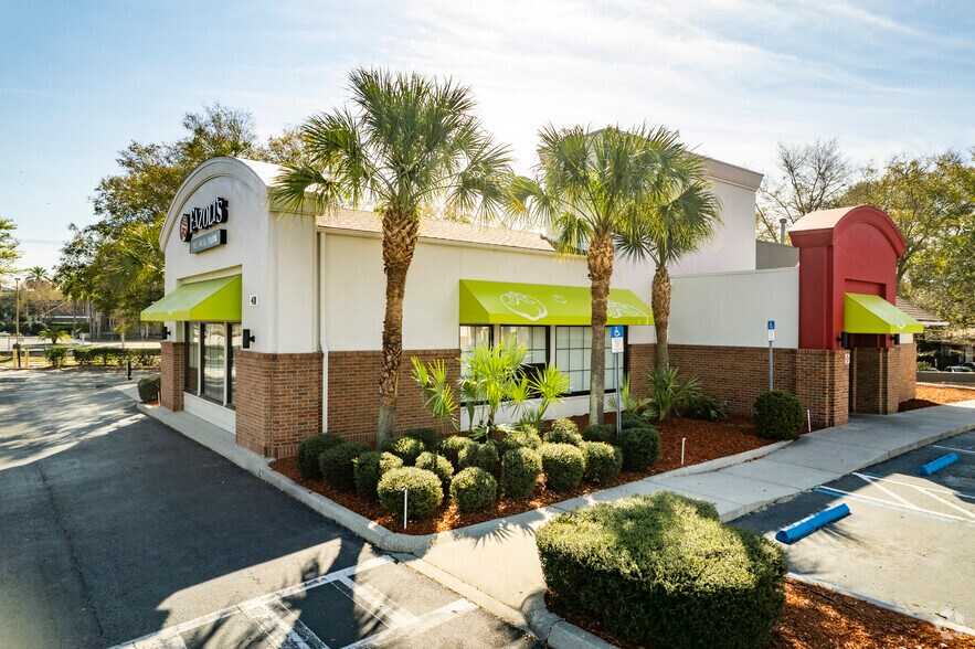 More Photos Of 4011 E Busch Blvd, Tampa Fast Food For Sale