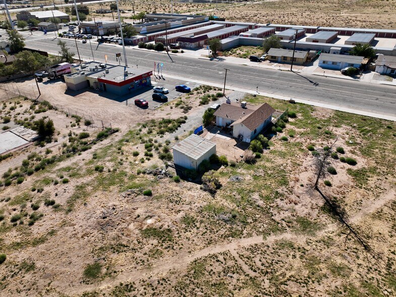 More Photos Of 11424 Bartlett Ave, Adelanto Storefront Retail Residential For Sale