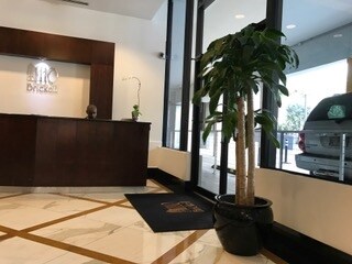 More Photos Of 1110 Brickell Ave, Miami Office For Lease