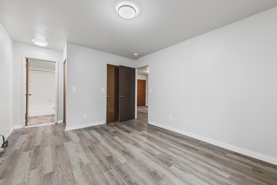 More Photos Of 23740 Fenkell St, Detroit Apartments For Sale