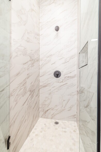 More Photos Of 3039 W 19th St, Chicago Apartments For Sale