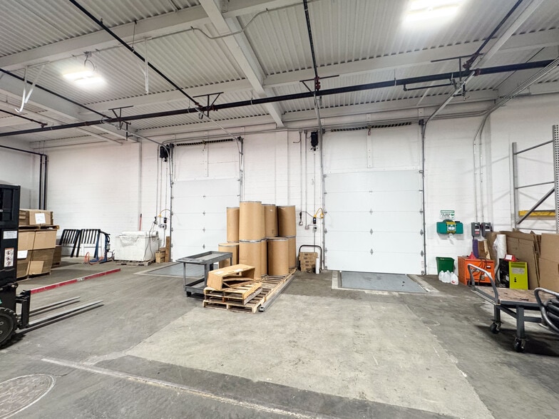 More Photos Of 221 South St, New Britain Unknown For Lease