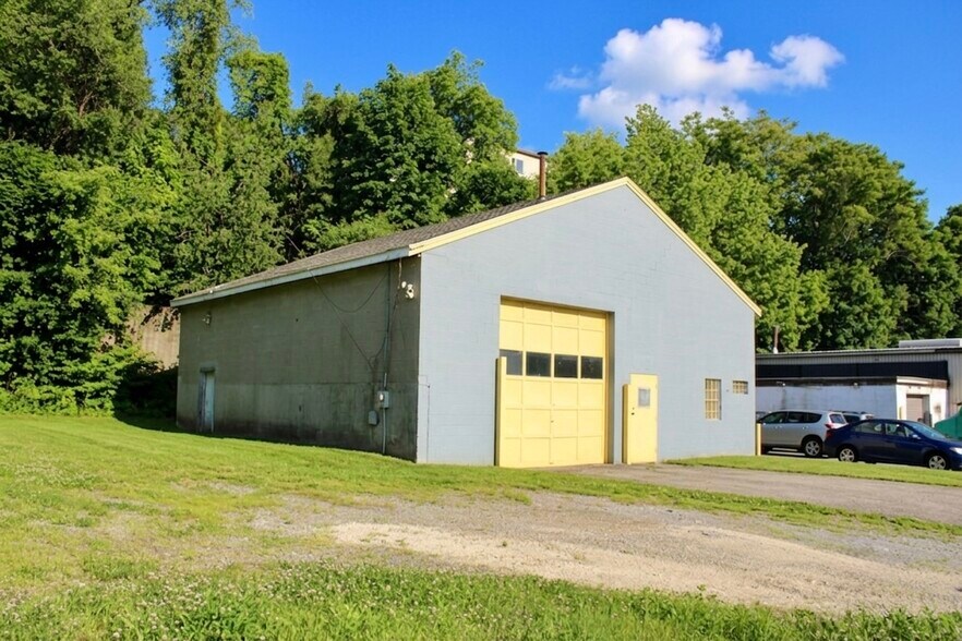 Primary Photo Of 456 Franklin St, Worcester Service For Sale