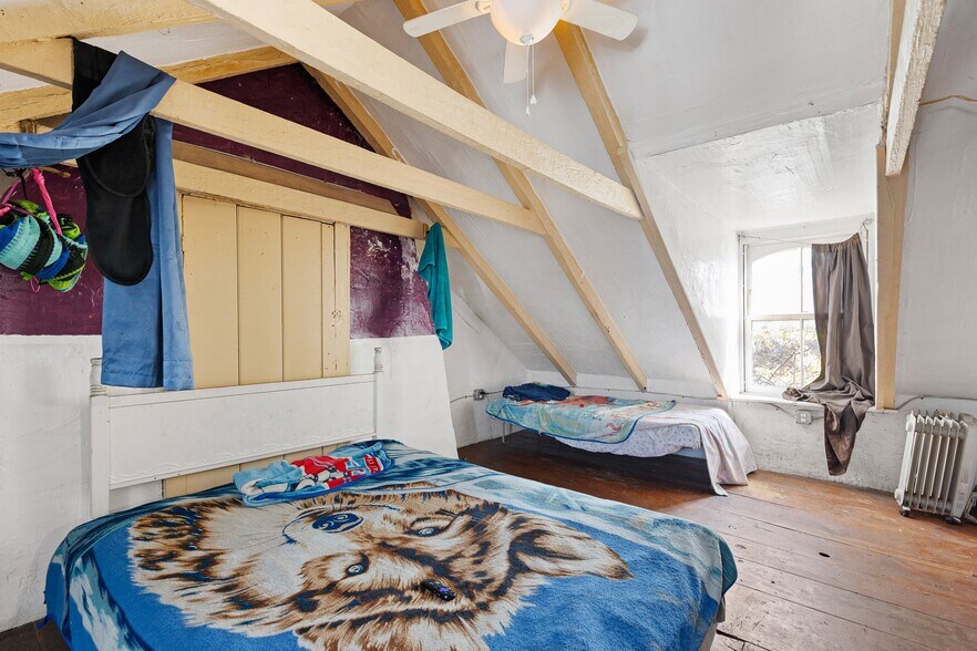 More Photos Of 125 W State St, Kennett Square Apartments For Sale