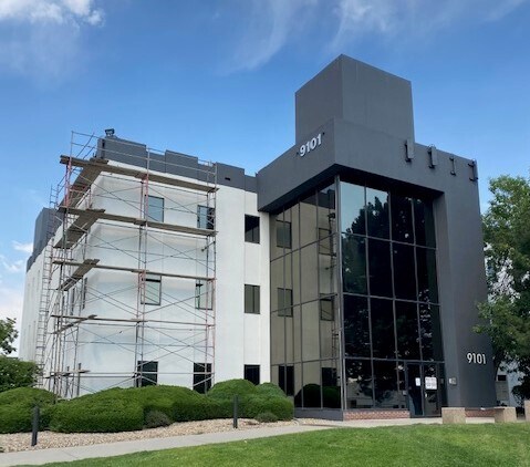More Photos Of 9101 Pearl St, Thornton Medical For Lease