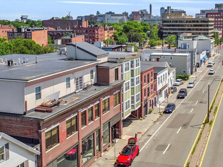 More Photos Of 75-81 Boylston St, Brookline Freestanding For Lease