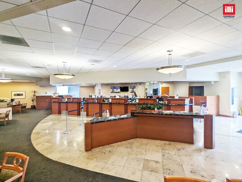 More Photos Of 6537 Topanga Canyon Blvd, Woodland Hills Bank For Lease