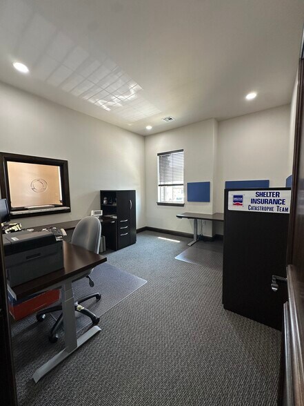 More Photos Of 13194 N MacArthur Boulevard, Oklahoma City Office For Lease