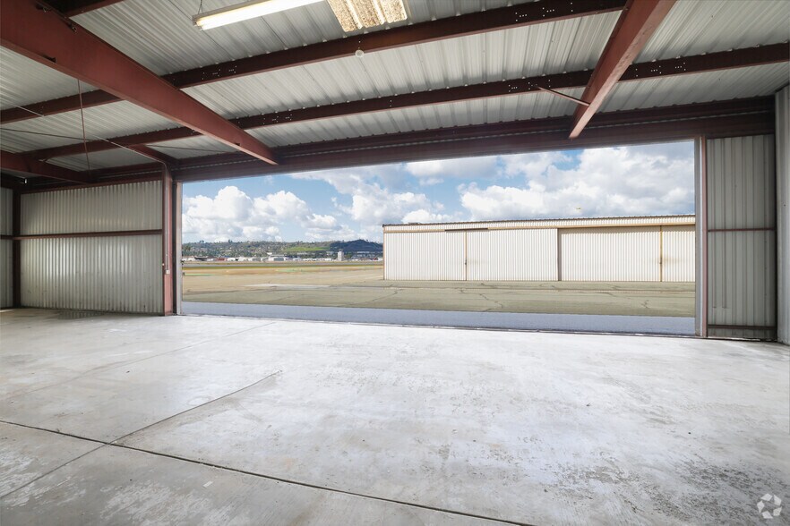 More Photos Of 545 Kenney St, El Cajon Unknown For Lease