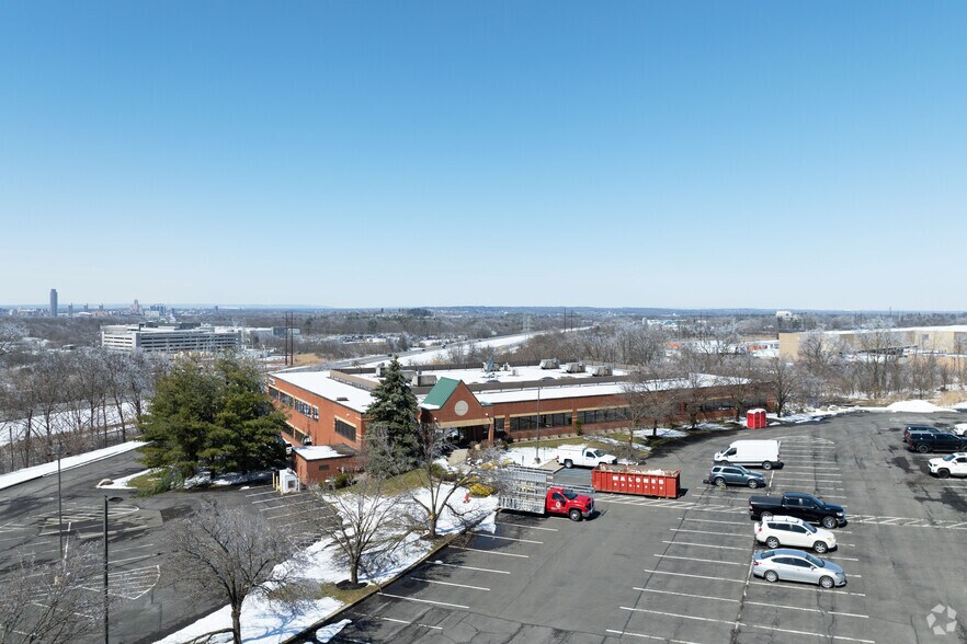 More Photos Of 1 Empire Dr, Rensselaer Office For Lease