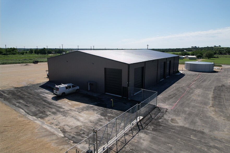 More Photos Of 729 Soechting rd, New Braunfels Industrial For Sale