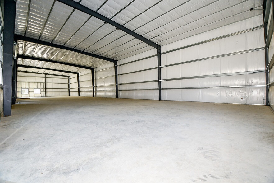 More Photos Of 5713 13th St, Katy Unknown For Lease