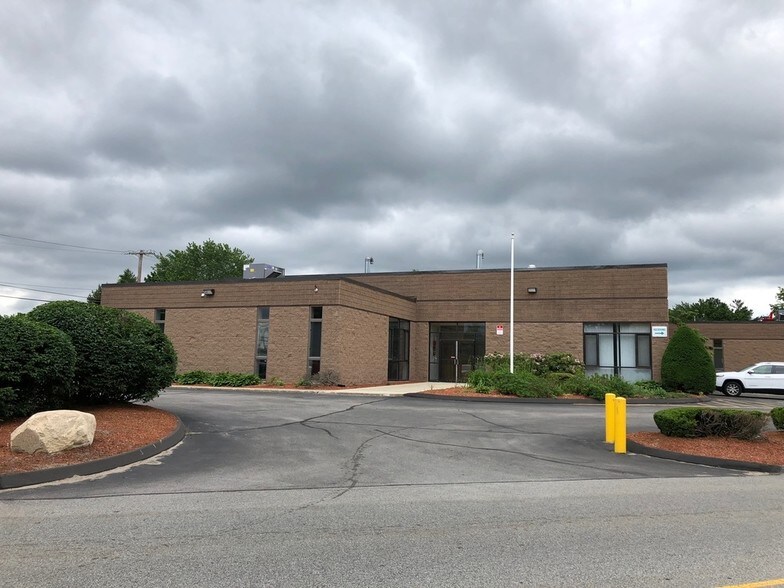 More Photos Of 160 Stedman St, Lowell Warehouse For Lease