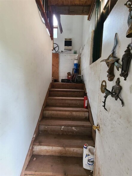 More Photos Of 41 Martin Ln, Mongaup Valley Service For Sale