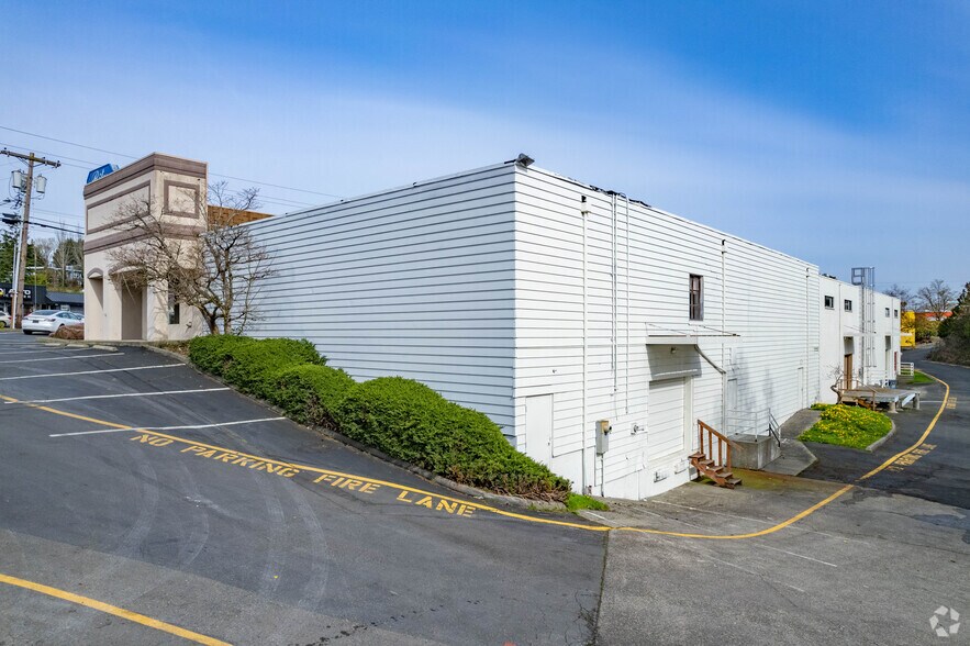 More Photos Of 20423 Highway 99, Lynnwood Freestanding For Sale