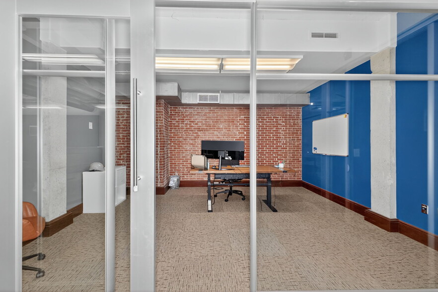 More Photos Of 22 S Main St, Greenville Office For Lease