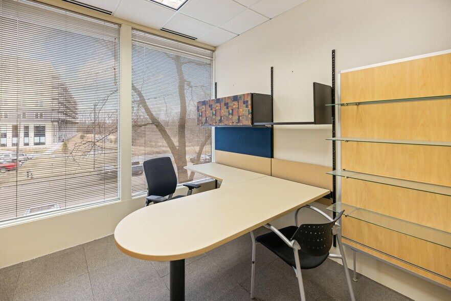 More Photos Of 10000 Highway 55, Plymouth Office For Lease